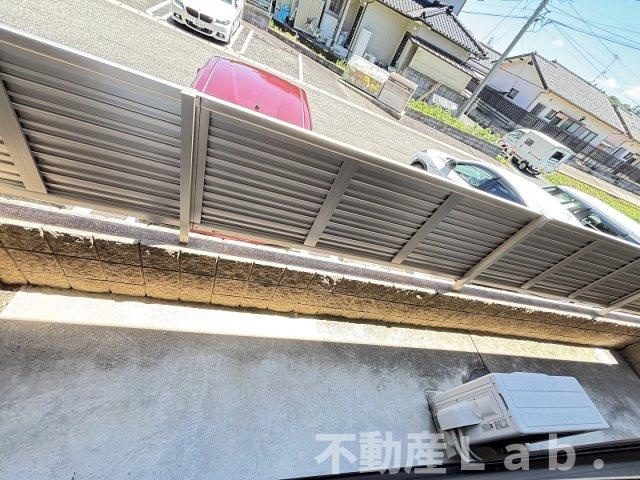 グランソレイユ　A棟のバルコニー