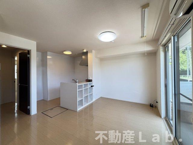 グランソレイユ　A棟の居間・リビング