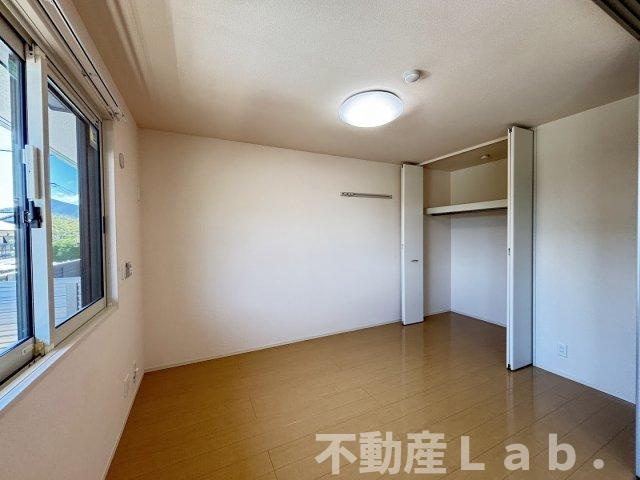 グランソレイユ　A棟の収納