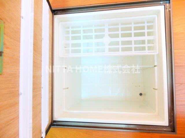 エスペランサⅠのキッチン|床下収納は食品の保存にオススメ☆彡