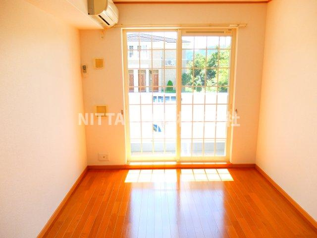 エスペランサⅠの居間・リビング|リビング１２．１帖あります＊