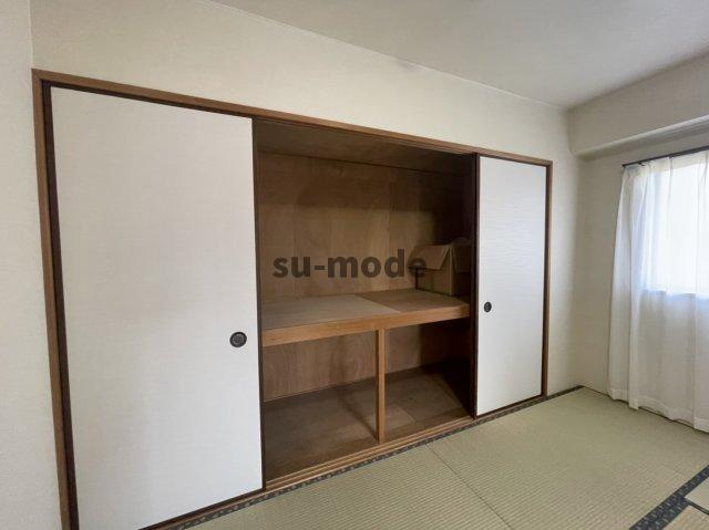 エクセル千里三番館の収納|別部屋写真