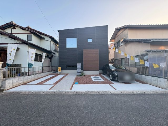 the park 行橋市北泉2丁目　新築一戸建ての外観|駐車場は並列3台♪
【行橋市　新築一戸建て】
