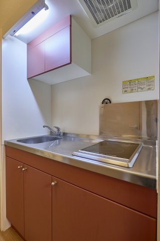 静岡市清水区駒越南町の賃貸マンションのキッチン|お料理しやすいキッチンです