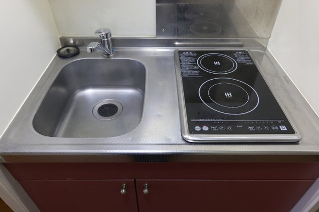 静岡市清水区駒越中２丁目のアパートのキッチン|キッチンでお料理をお楽しみください
