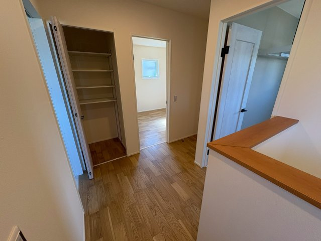 ONEHOUSE 行橋市行事2丁目15号地　新築一戸建ての収納|二階ホールにも収納スペース付き♪
【行橋市　新築一戸建て】