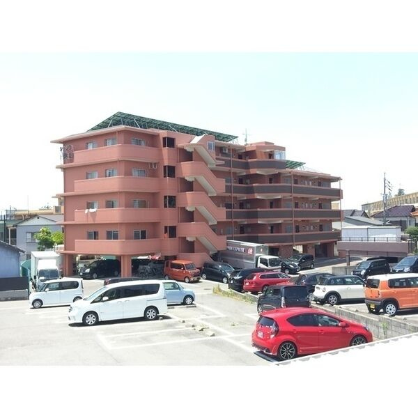 シェソワ東山の外観