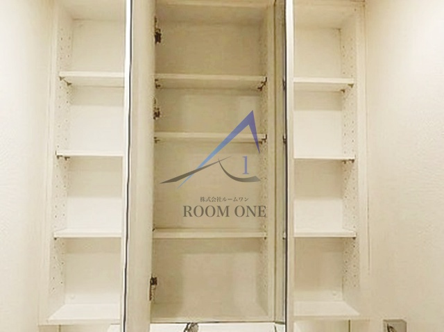 コンフォリア神田神保町の内装