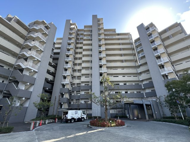 オーズガーデンイーストの外観