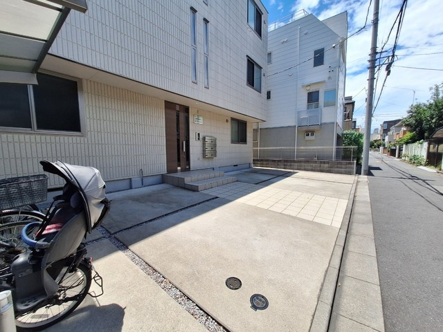 Ｒｉｔｓ　Ｋ　Ｓｕｇｉｎａｍｉの駐車場|★敷地内駐車場★