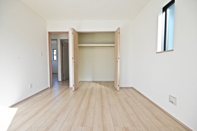 ハートフルタウン伊丹市車塚1丁目の洋室|洋室7.0帖。主寝室想定のお部屋です。