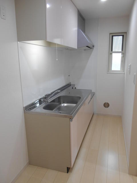 狛江市猪方４丁目のアパートのキッチン