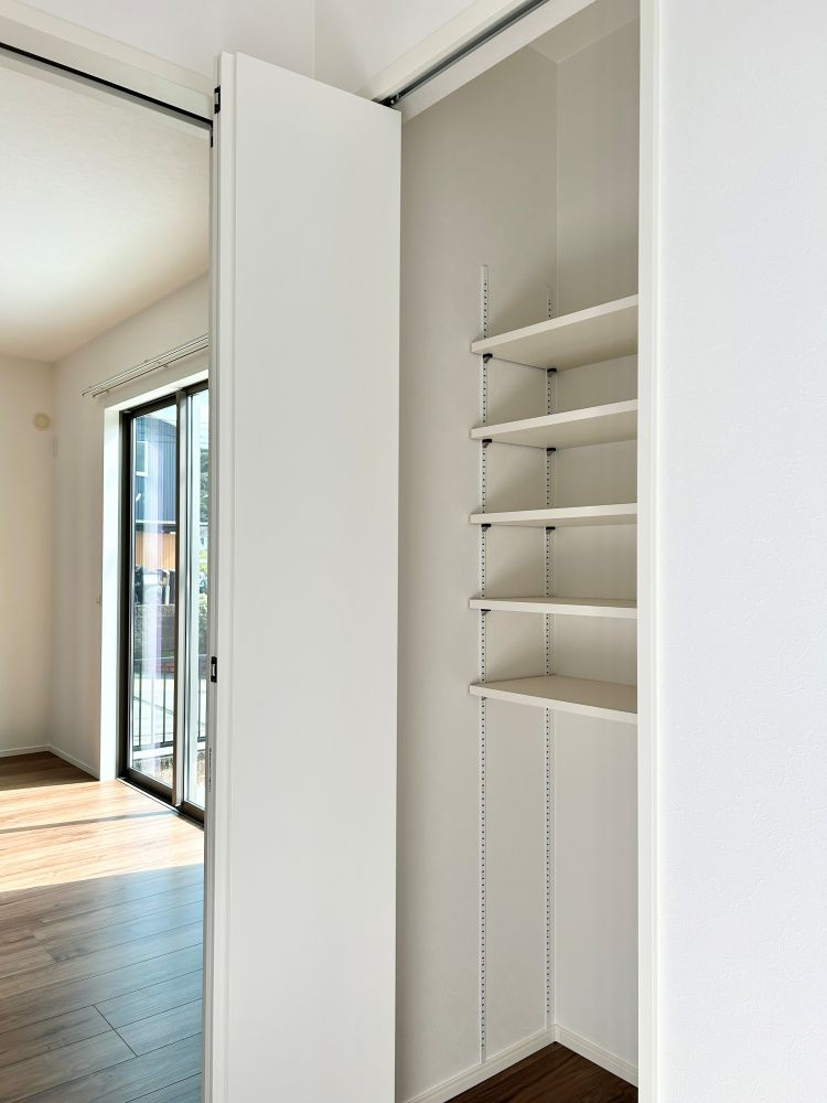 高知市東雲町建売④　新築一戸建ての収納|※写真はイメージです