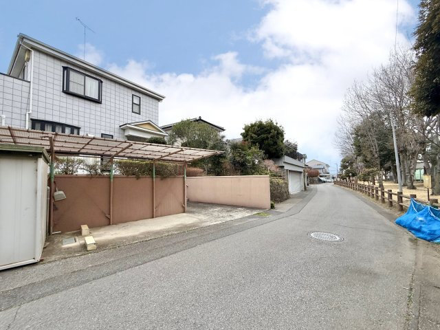 【中古戸建】館林市松原1丁目の間取り|■外観｜土日のご見学はもちろん、平日・夜間のご案内も大歓迎です♪「今から見たい」や「仕事終わりに見たい」にもご対応できますのでお気軽にお問い合わせください♪
