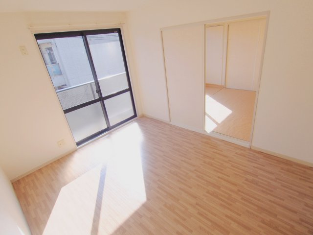 ラルジュ瀬戸　C棟の内装