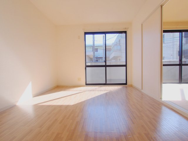 ラルジュ瀬戸　C棟の内装