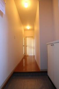 【玄関】 | サミータウンE