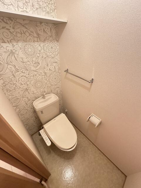 多摩市落合４丁目のアパートのトイレ