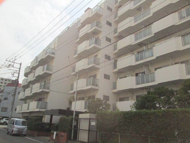 ニューライフ大森の外観