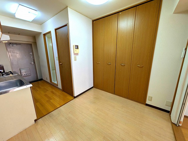 ニューライフ大森の居間・リビング