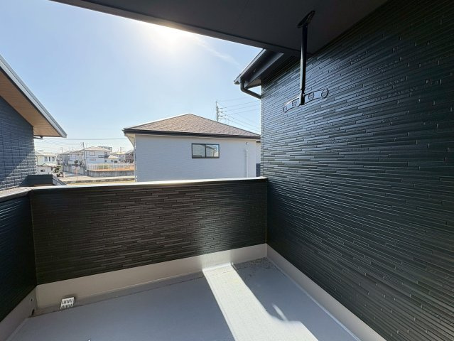 京都郡苅田町大字苅田3期　新築一戸建てのバルコニー|急な雨でも安心のインナーバルコニー♪
【苅田町　新築戸建て】