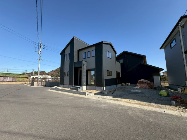 京都郡苅田町大字苅田3期　新築一戸建ての外観|駐車場は最大4台駐車可能♪
【苅田町　新築戸建て】