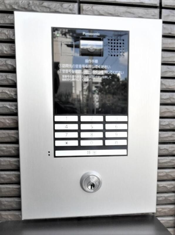 セレナ両国のセキュリティ