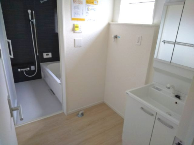 【脱衣所】 | クレイドルガーデン西岐波 | 洗面脱衣所