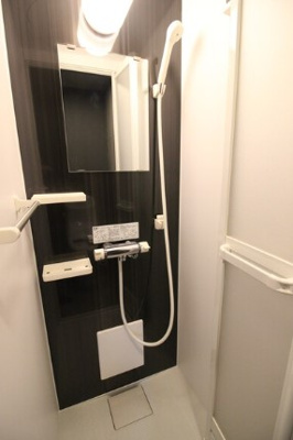 【シャワールーム】 | the eight