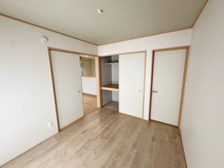 【収納】 | 旭ヶ丘北町２丁　中古戸建 | 全居室収納有りますので、収納場所に困らず綺麗な室内をたもてますね♪