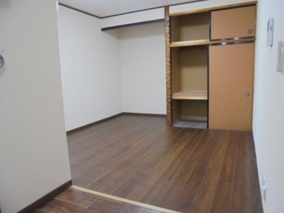 【内装】 | なにわどりーむ