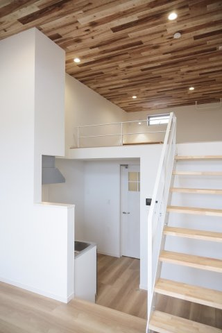 【内装】 | Calm古賀 | 中はこのようになっています。写真は類似のお部屋です。