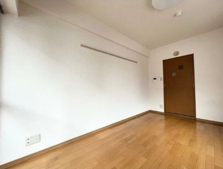 ロイヤルパレス中野坂上の居間・リビング|フローリング☆