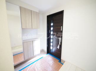 【玄関】 | 現地写真（玄関）電子ロック＆ディンプルキーを標準装備！
