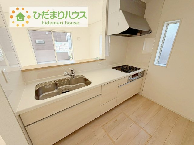 【キッチン】 | 土浦市並木第15　新築戸建　5号棟 | 料理をしながらでも、ご家族との会話を楽しめる対面式キッチン♪