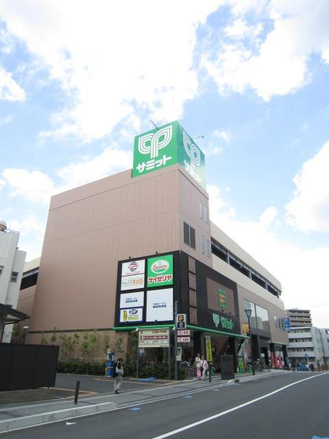 ルミエール湘南の外観