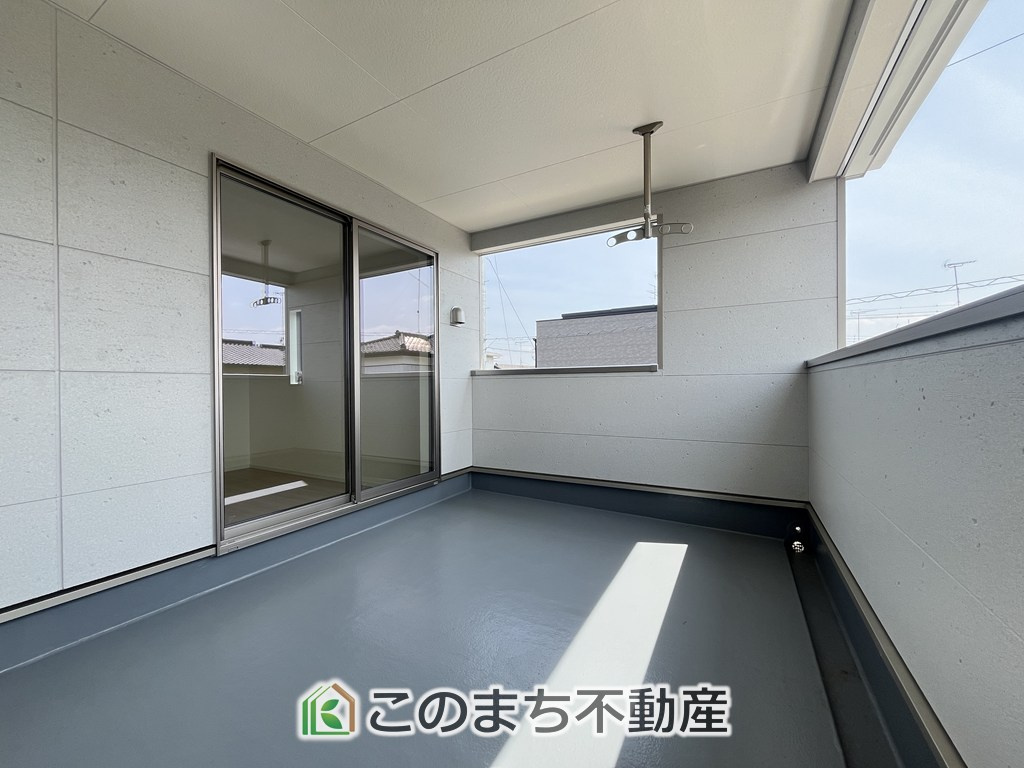 CRADLEGARDEN小山市横倉第4のバルコニー|雨でも安心のインナーバルコニーです！
