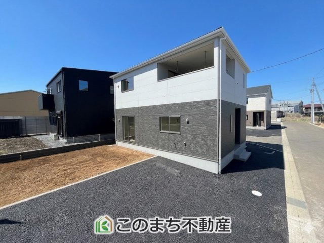 CRADLEGARDEN小山市横倉第4の外観|"本日ご内覧できます(*^^*)
お電話でのお問合せが非常にスムーズです！
現地直接集合のお待ち合わせも大丈夫です！
お気軽にお問合せ下さい(^^)/"
