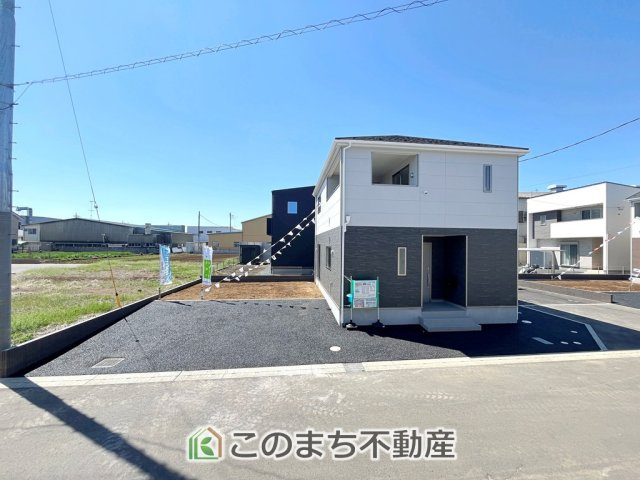 CRADLEGARDEN小山市横倉第4の駐車場|お車並列２台分ご用意しております♪
