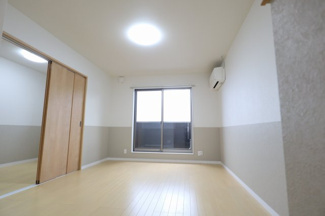 【洋室】 | Sora-La祝谷弐番館