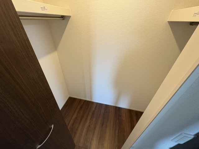 YKメゾン舞子台の収納