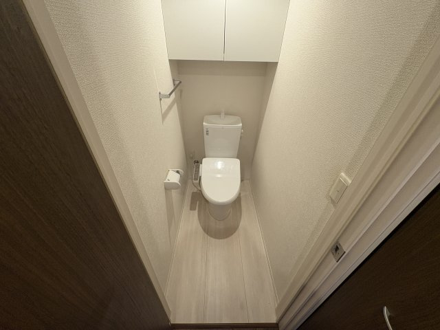 YKメゾン舞子台のトイレ