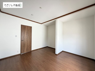 【洋室】 | 加須市久下　中古住宅   | 現地(2026年8月撮影)
2階北東6帖洋室
