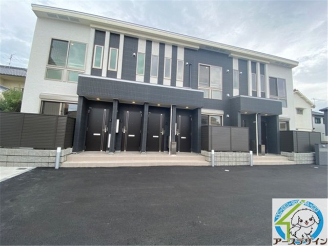 ウィステリアのエントランス