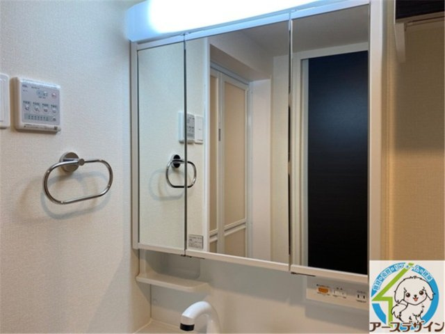 ウィステリアの洗面所|パース写真