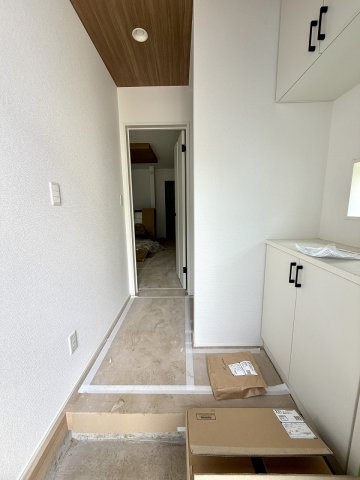 練馬区南田中2丁目　長期優良住宅　土地32坪～34坪　限定3棟の玄関|3号棟