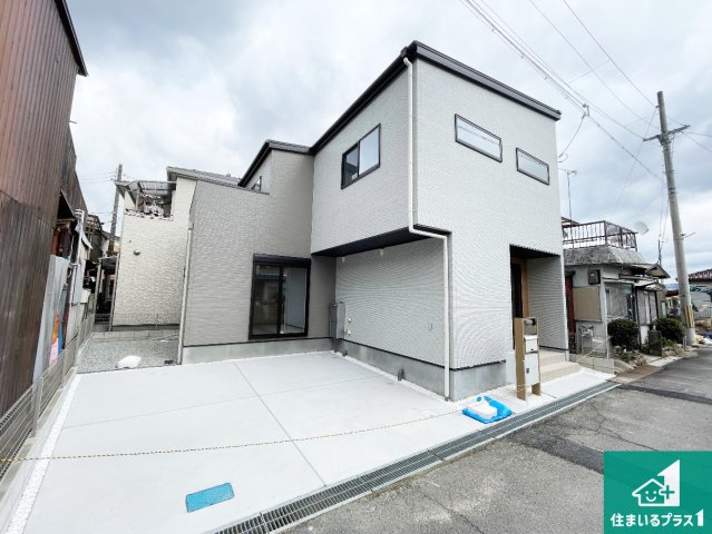 ●5(土)6(日)現地説明会！　大和郡山市野垣内町　限定1邸　の外観|安心の10年保証！外観を美しく保ち、雨水で汚れを落とします！気になることがありましたら、お気軽にお問い合わせください！