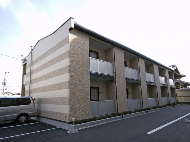 レオパレスエンディヴァーⅡの外観