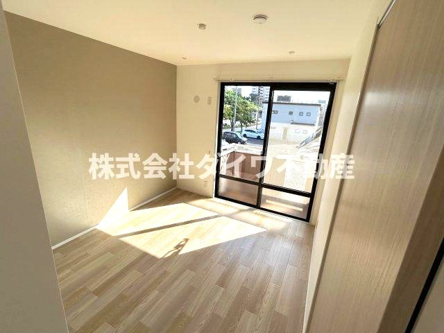 エクセル男川の洋室|南側洋室5.2帖