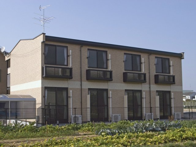 レオパレス翼の外観